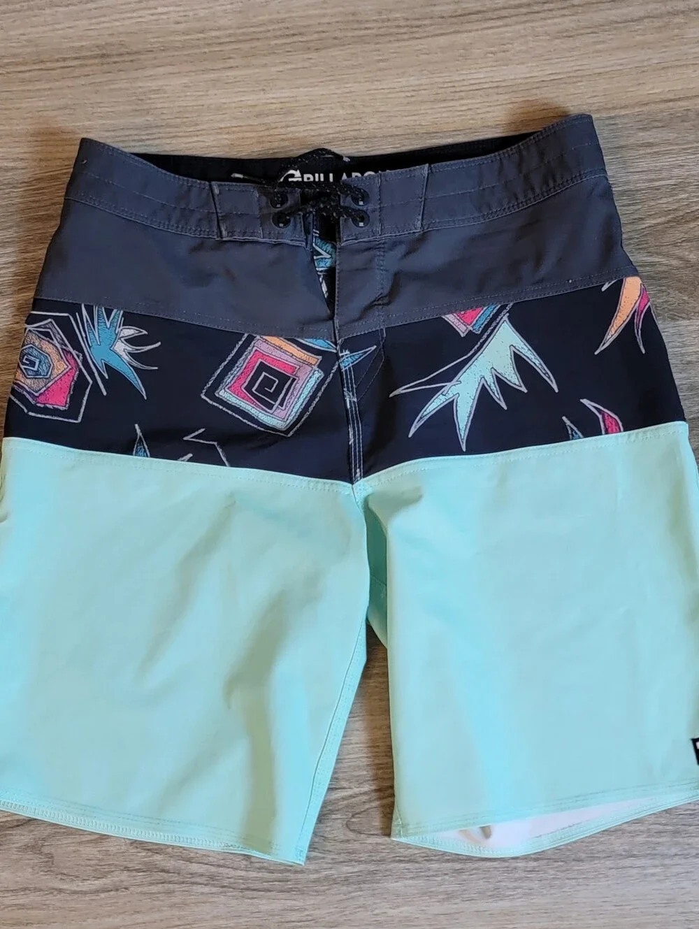 Billabong Men's Aqua Panel Boardshorts with Black Pattern Waist